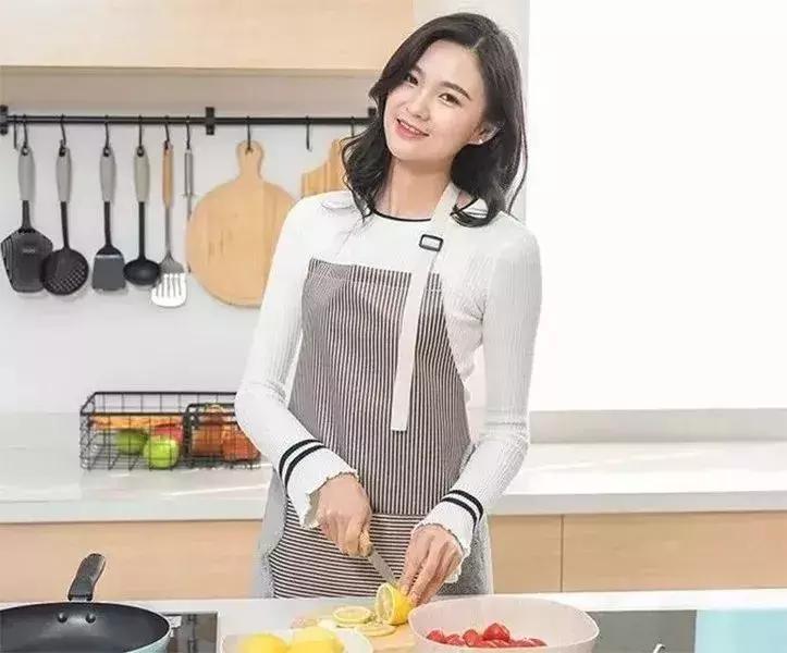 防水防油围裙好看实惠还实用,防油防水围裙一擦就干净