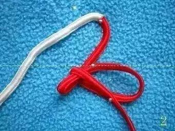 单绳隔珠打结视频教程,手串伸缩加珠绳打结法