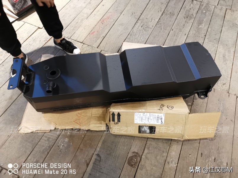 牧马人加价多少钱,全新爆改牧马人落地