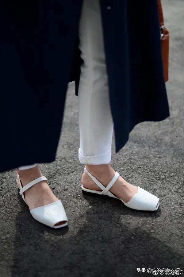 白色凉鞋推荐网红,白色镂空高筒凉鞋