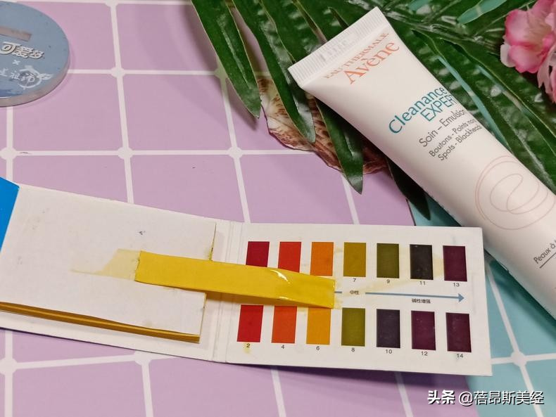 雅漾祛油清痘乳怎么样,雅漾舒缓专研温和洁面乳测评