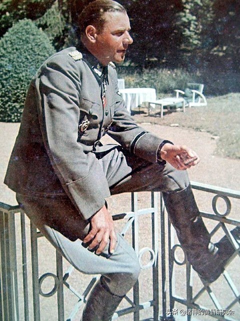 嗜血的童子军-诺曼底战役中的希特勒青年师彩*图色**片集