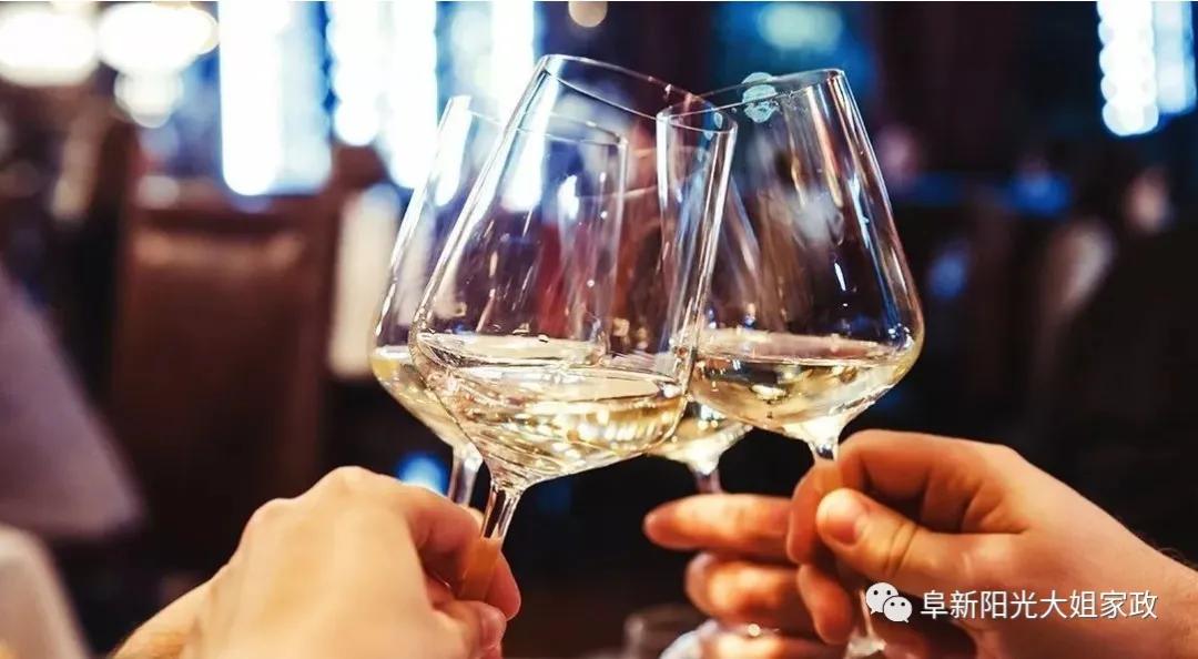 阳光大姐身体护理,阳光大姐月嫂产后形体恢复操