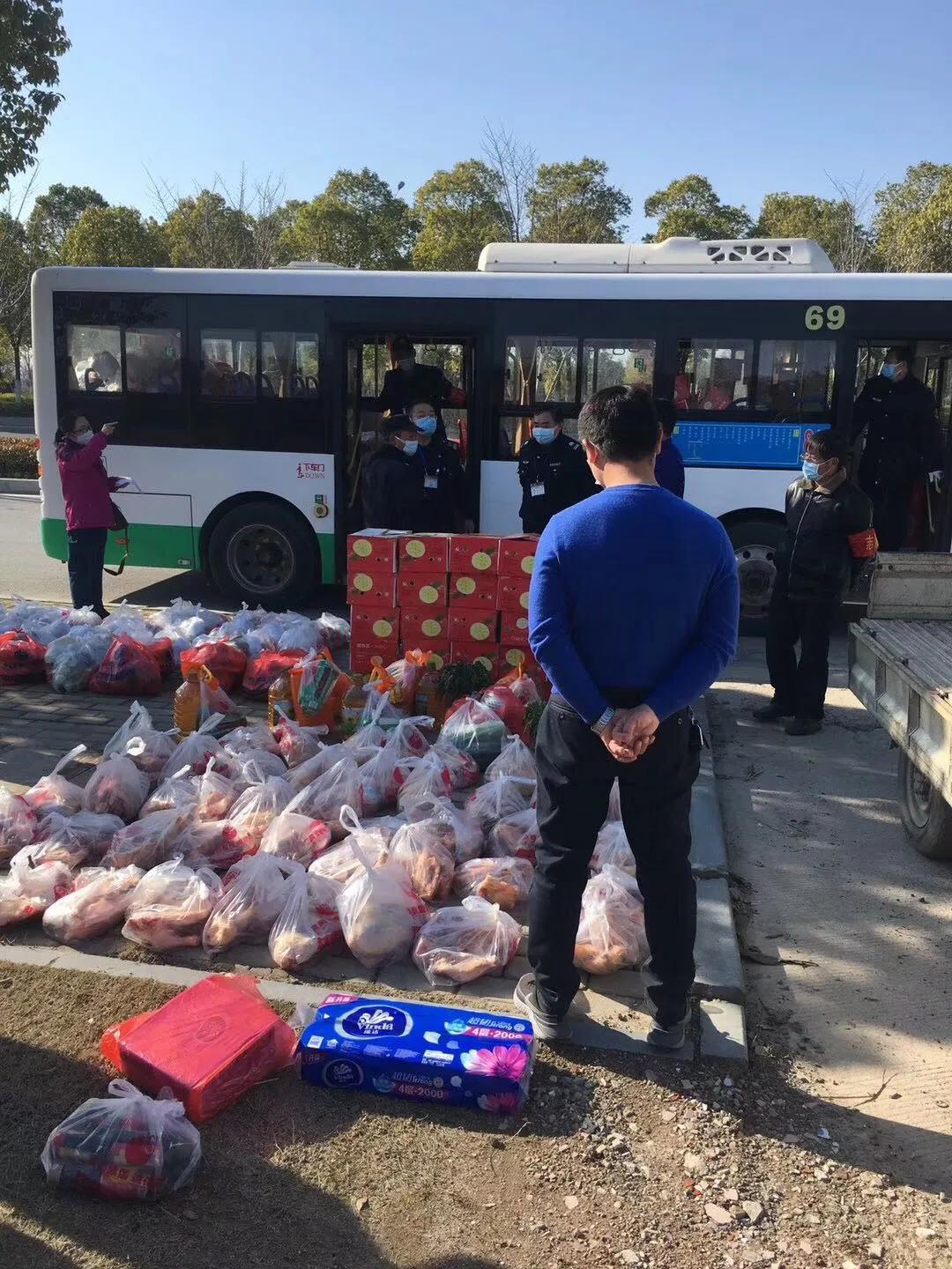 【战疫行动】黄州人，你下单代购的蔬果都是从哪里、怎么来的？——保供“战场”系列报道（四）