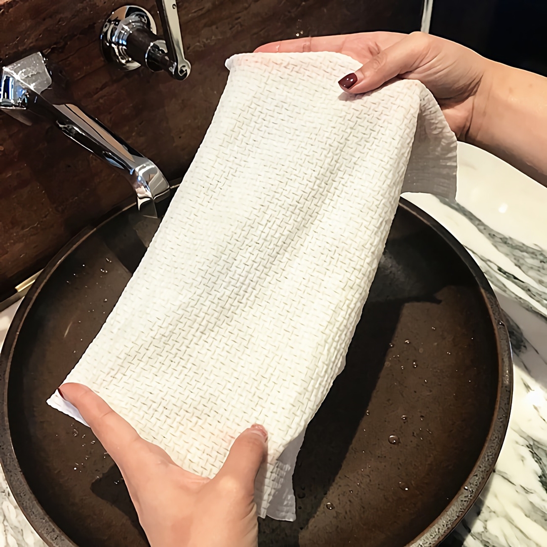 一日旅游带什么必备品,寒假中年人旅游推荐