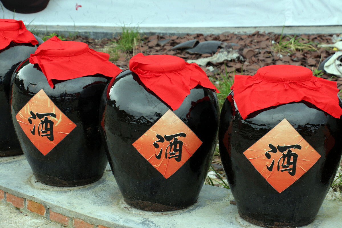 如何自酿桑葚酒,桑葚酒最好的自酿方法