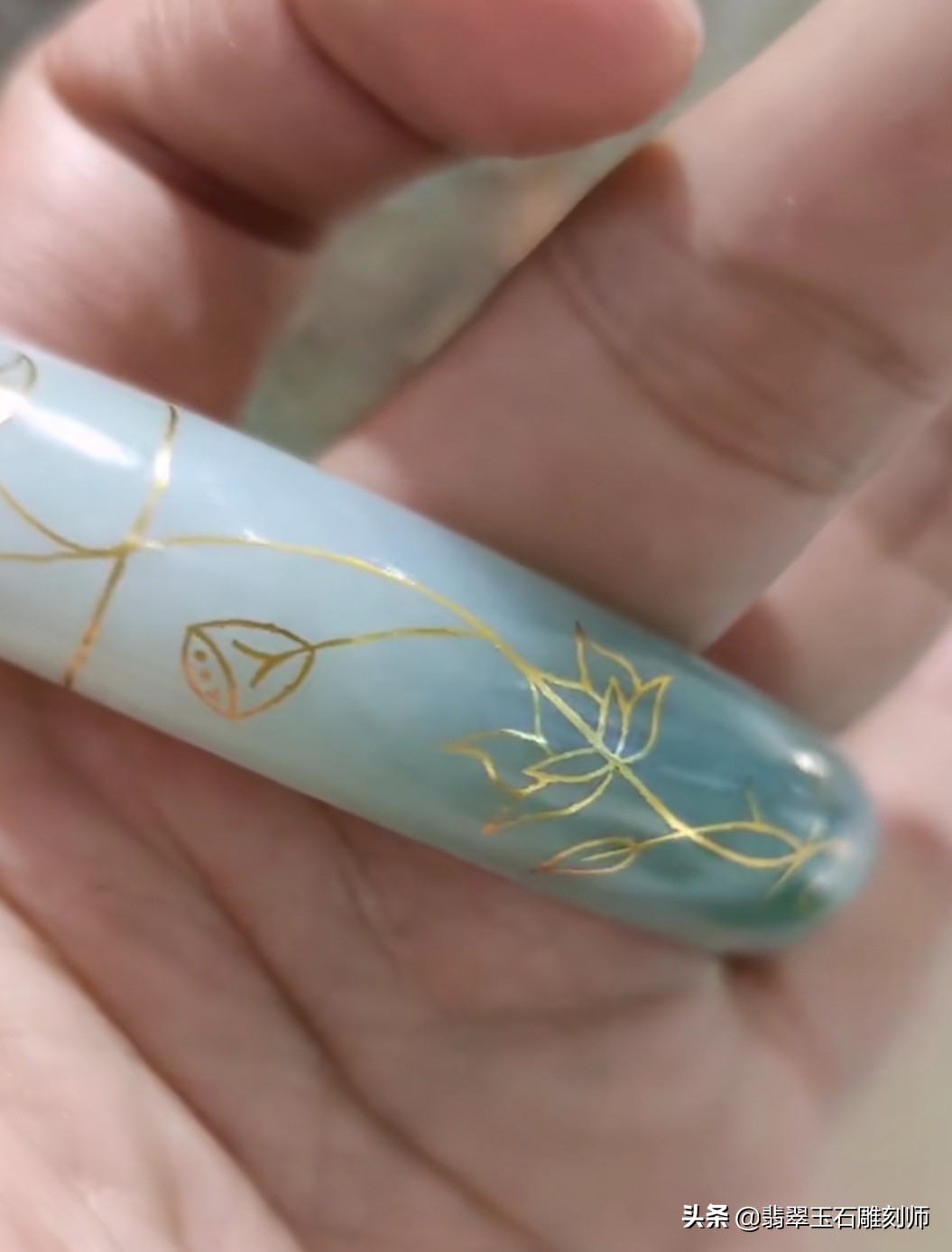 玉手镯断裂了值得修复吗,玉手镯裂了怎么修复