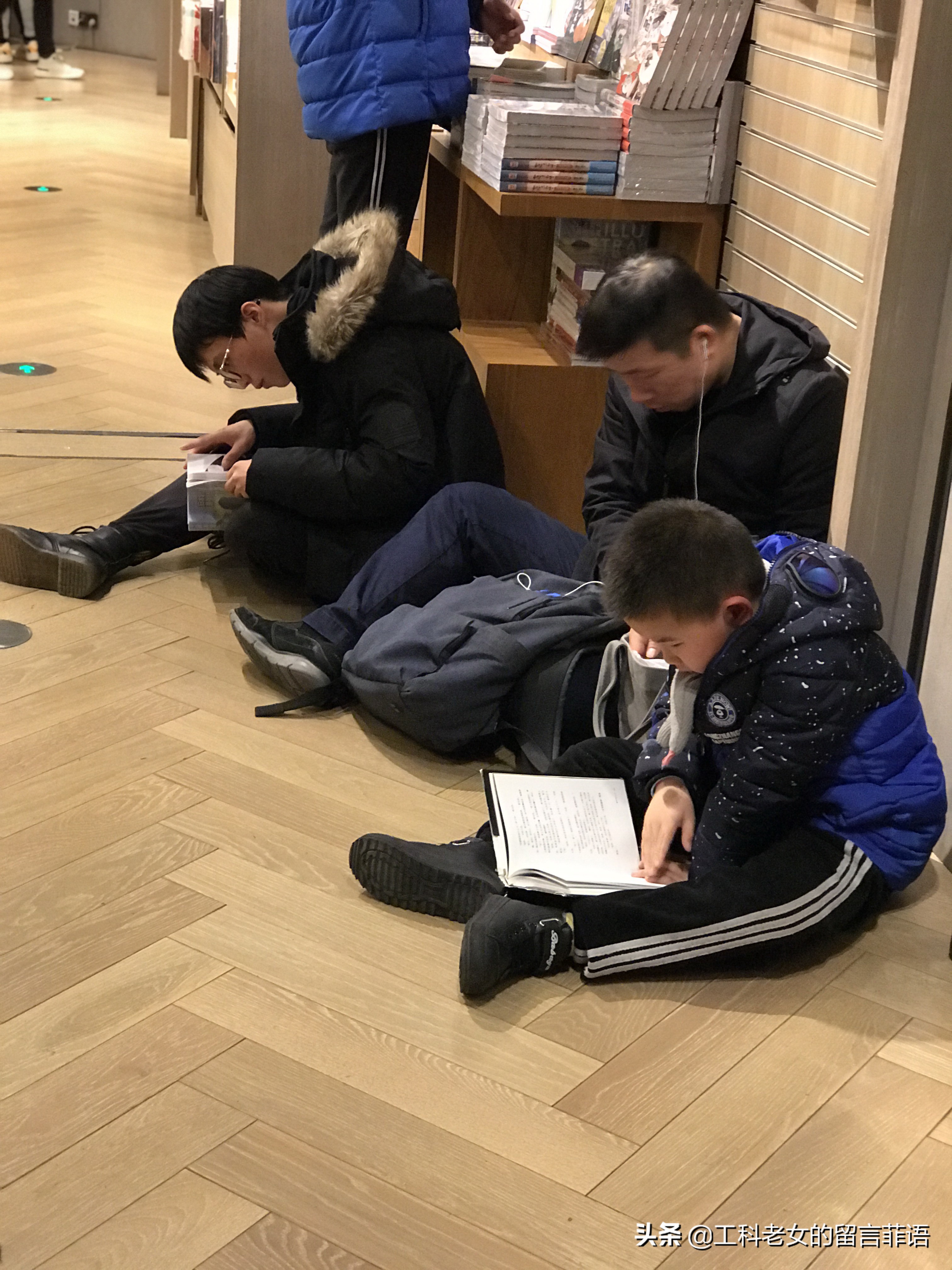 苏州诚品书店和台湾诚品书店,苏州诚品书店特有的书