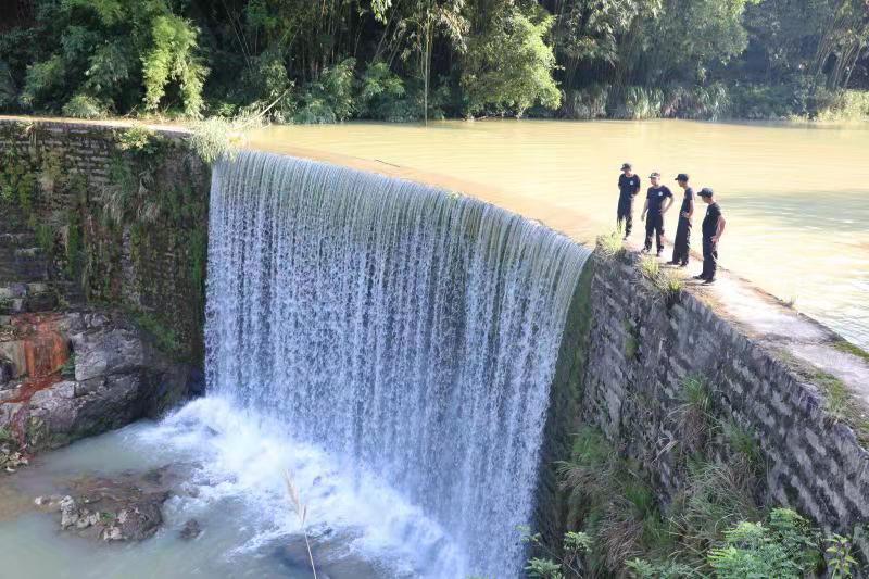 平和有支“河道卫士”