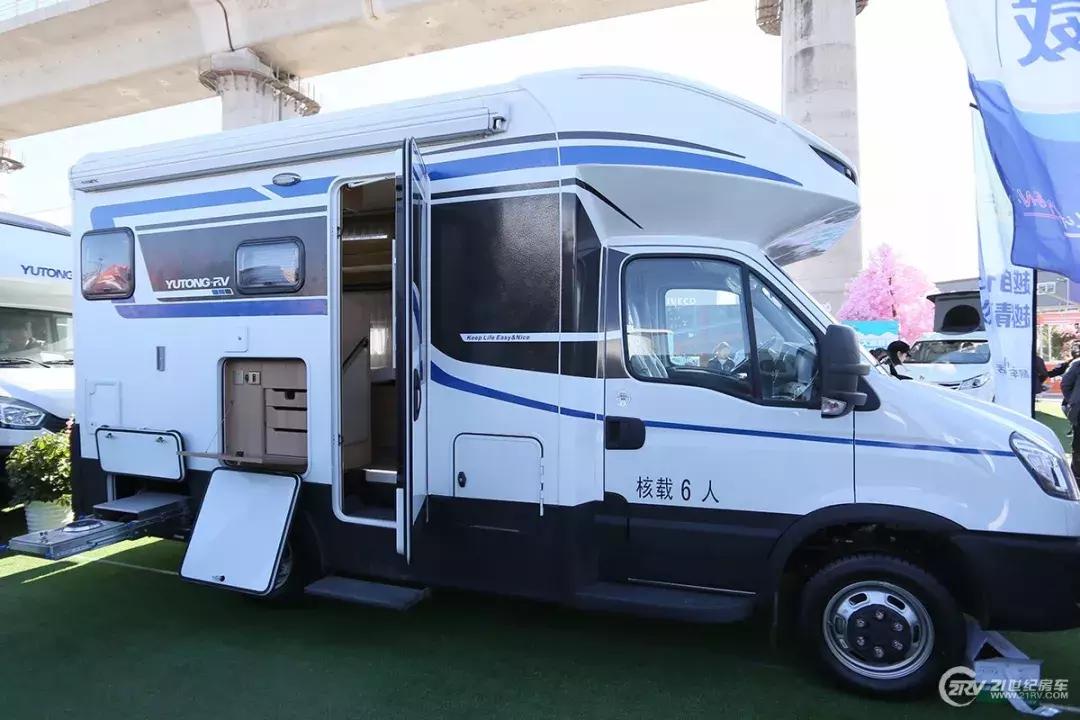6万到8万的自动挡房车推荐,家用自动挡房车20-30万6人