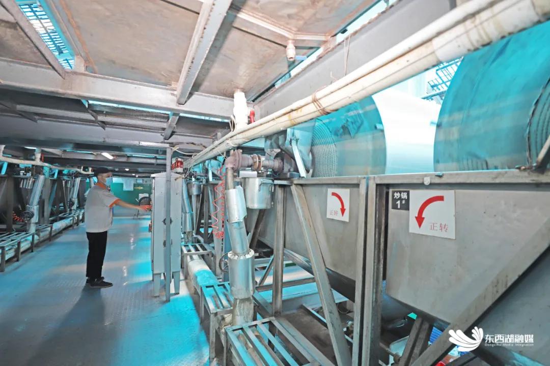 吧唧~吧唧~东西湖产的瓜子，也太好嗑了！