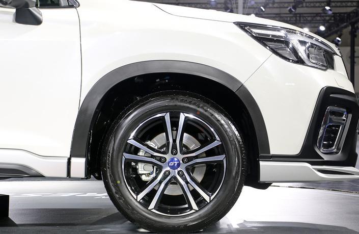 2023斯巴鲁森林人2.0动力够吗,最强斯巴鲁森林人2.5t