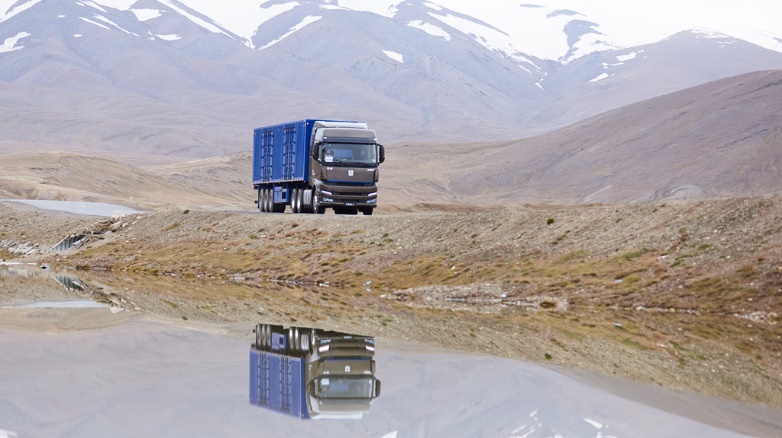 吉利甲醇混动测试,吉利新能源甲醇车优势