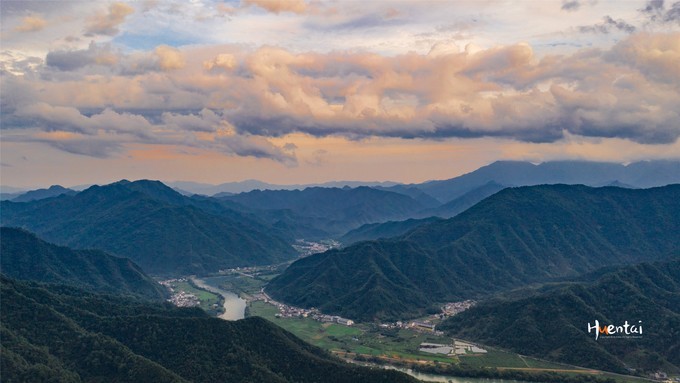 一下雨徽州就成了水墨色,安徽石台避暑胜地