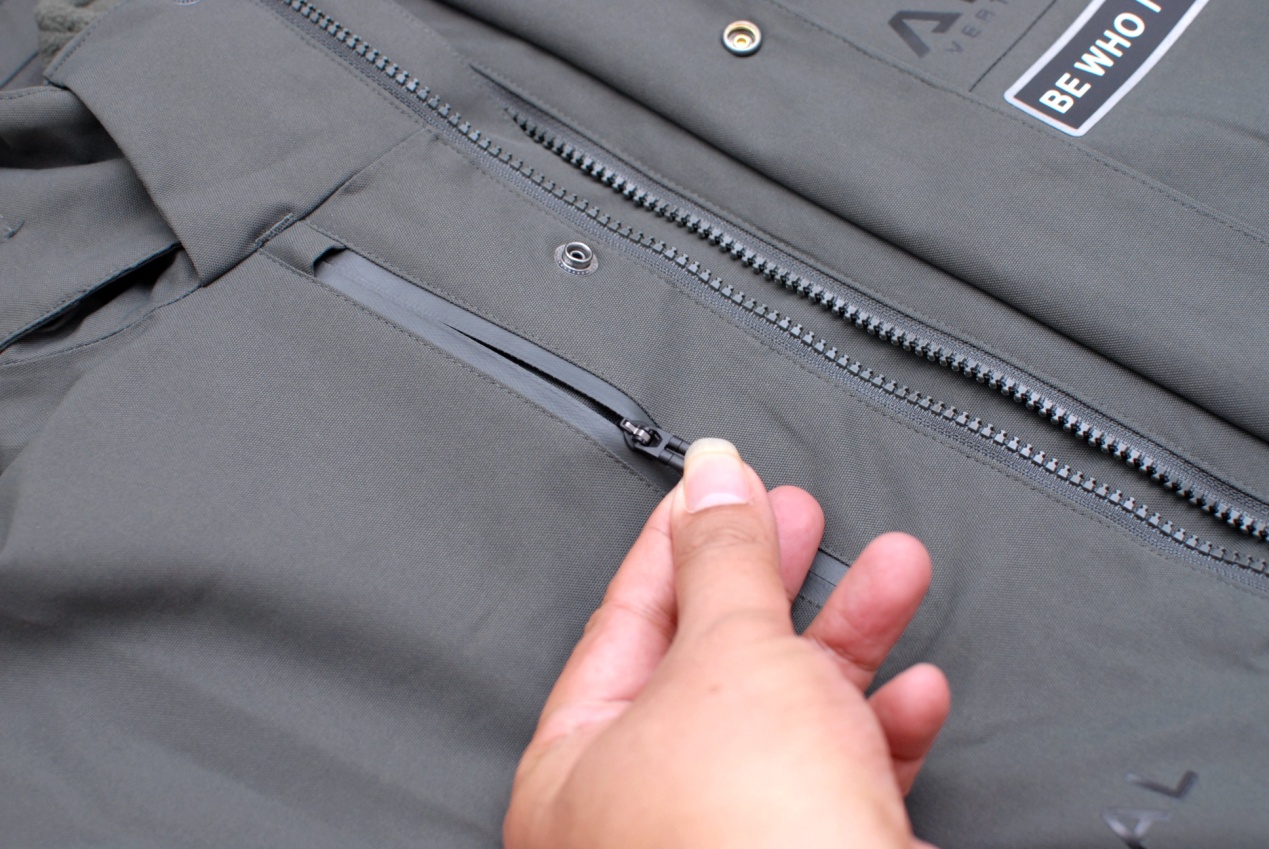 沙乐华冲锋衣能排第几,沙乐华和狼爪冲锋衣哪个好