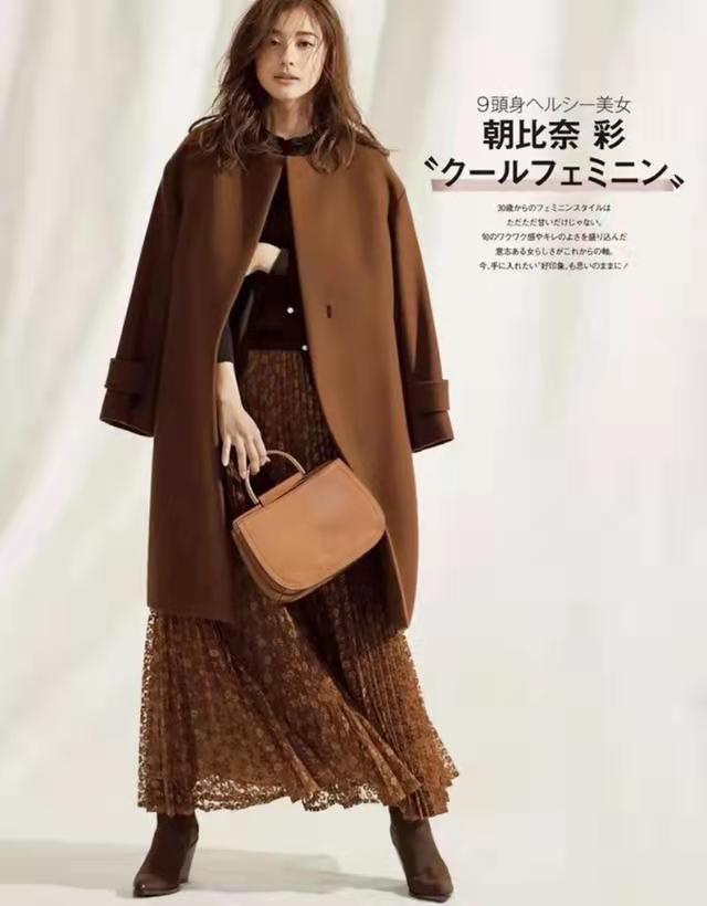 冬季半身裙保暖又好看穿搭,最洋气时髦的半身裙冬款穿搭