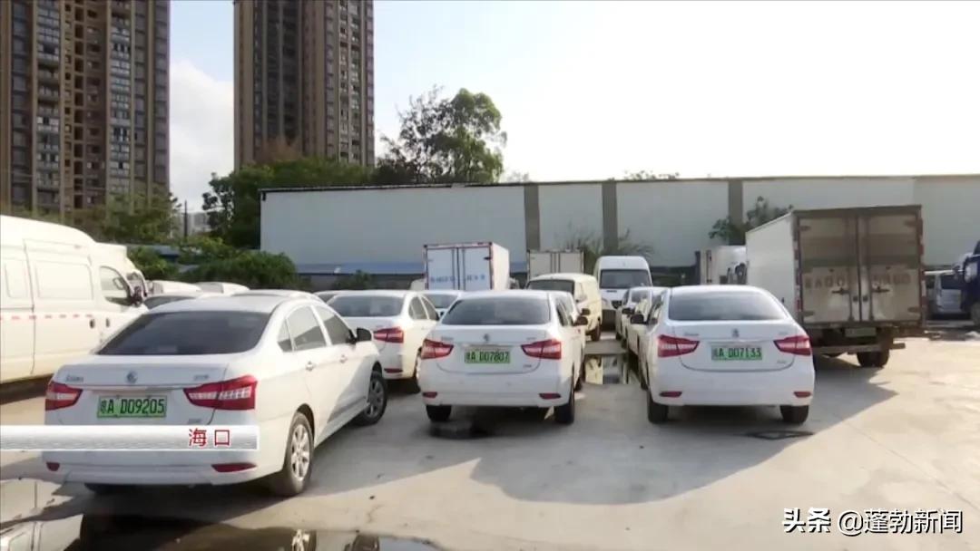 事发海口，面包车充电时着火！新能源汽车​充电时需注意这些→