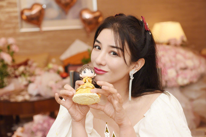 黄毅清和黄奕近况,黄毅清坐牢了吗