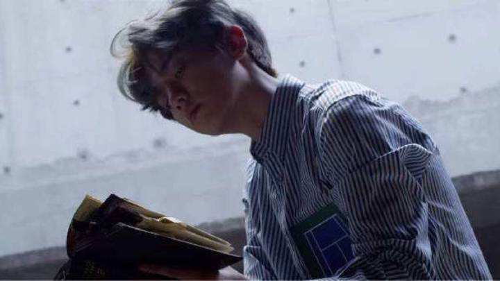 边伯贤做梦素材之你是个黏人精,exo盘点边伯贤这些年的神仙舞台