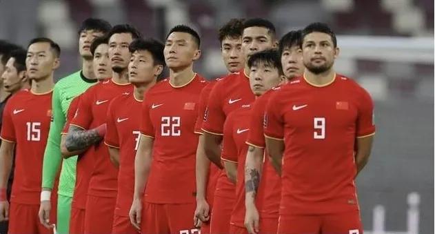 你还是曾经那个“国足”，没有一丝丝改变