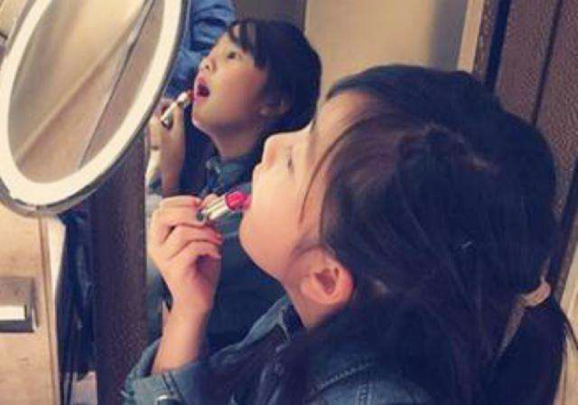 10岁女孩用神仙水好吗,11岁女孩护肤品补水美白