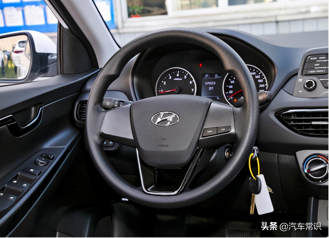 现代悦动1.6百公里油耗10.5升,北京现代悦动09款1.6升油耗是多少