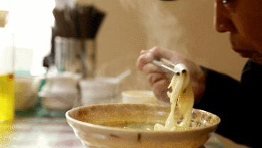 被食客吃出口号的一家老店，诱人的秘密竟然是两掺？