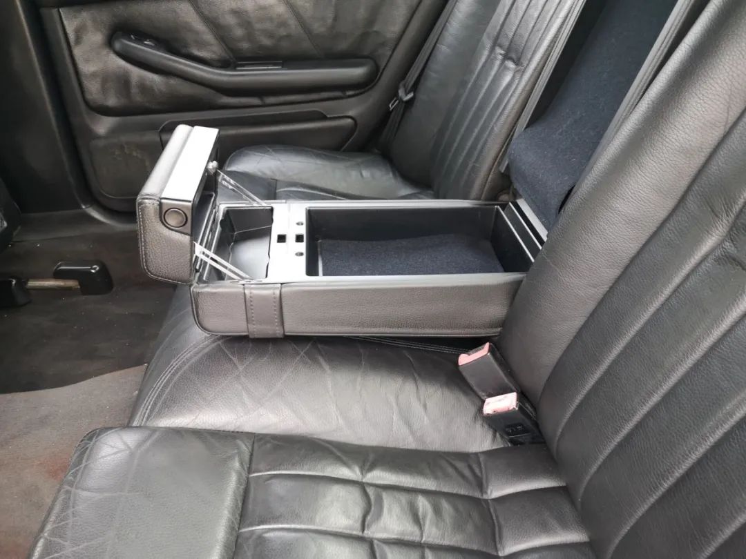 一万多二手车买轿车还是suv,一万左右二手车买自动还是手动