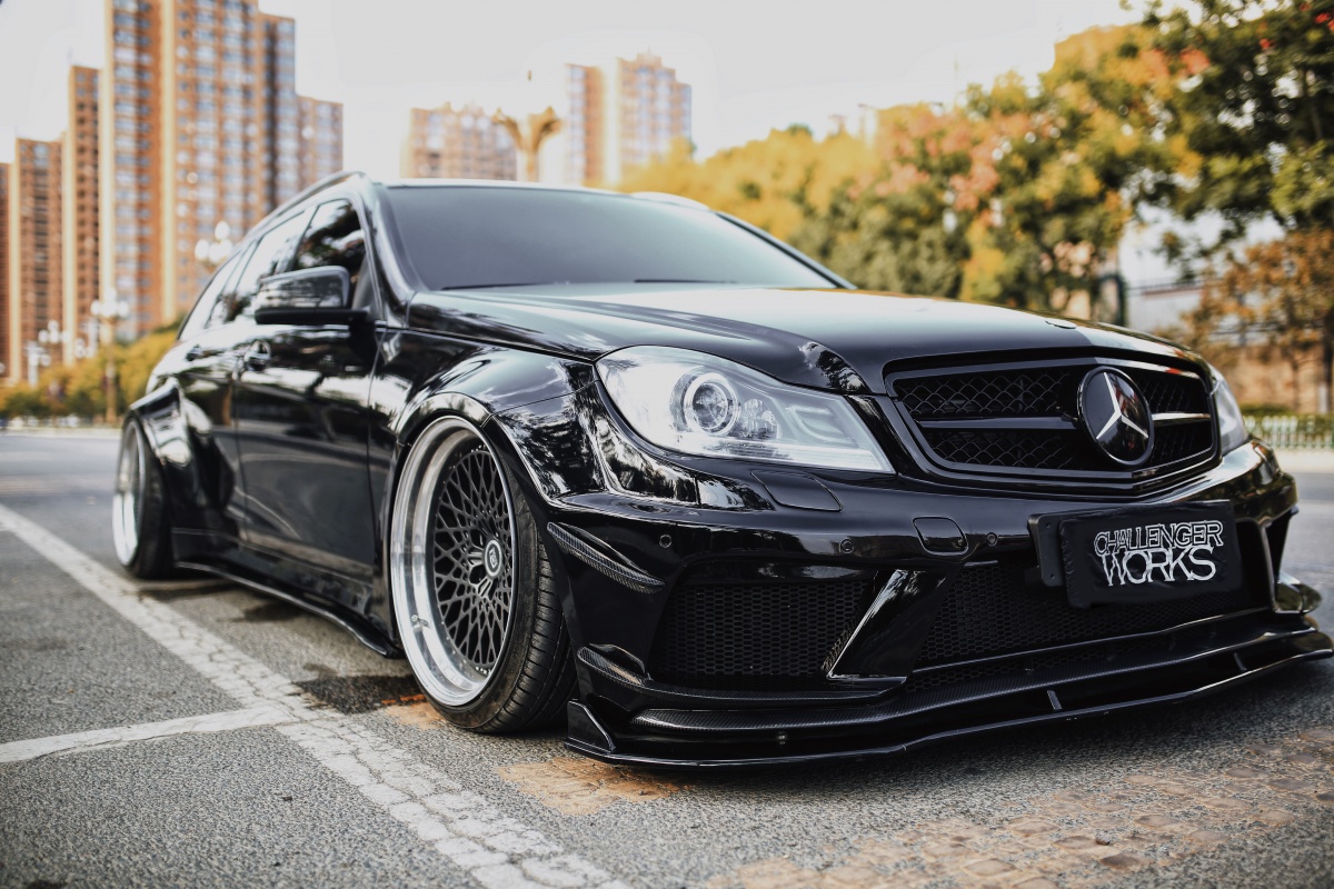 改装奔驰c200旅行版,奔驰c200改装四近四远