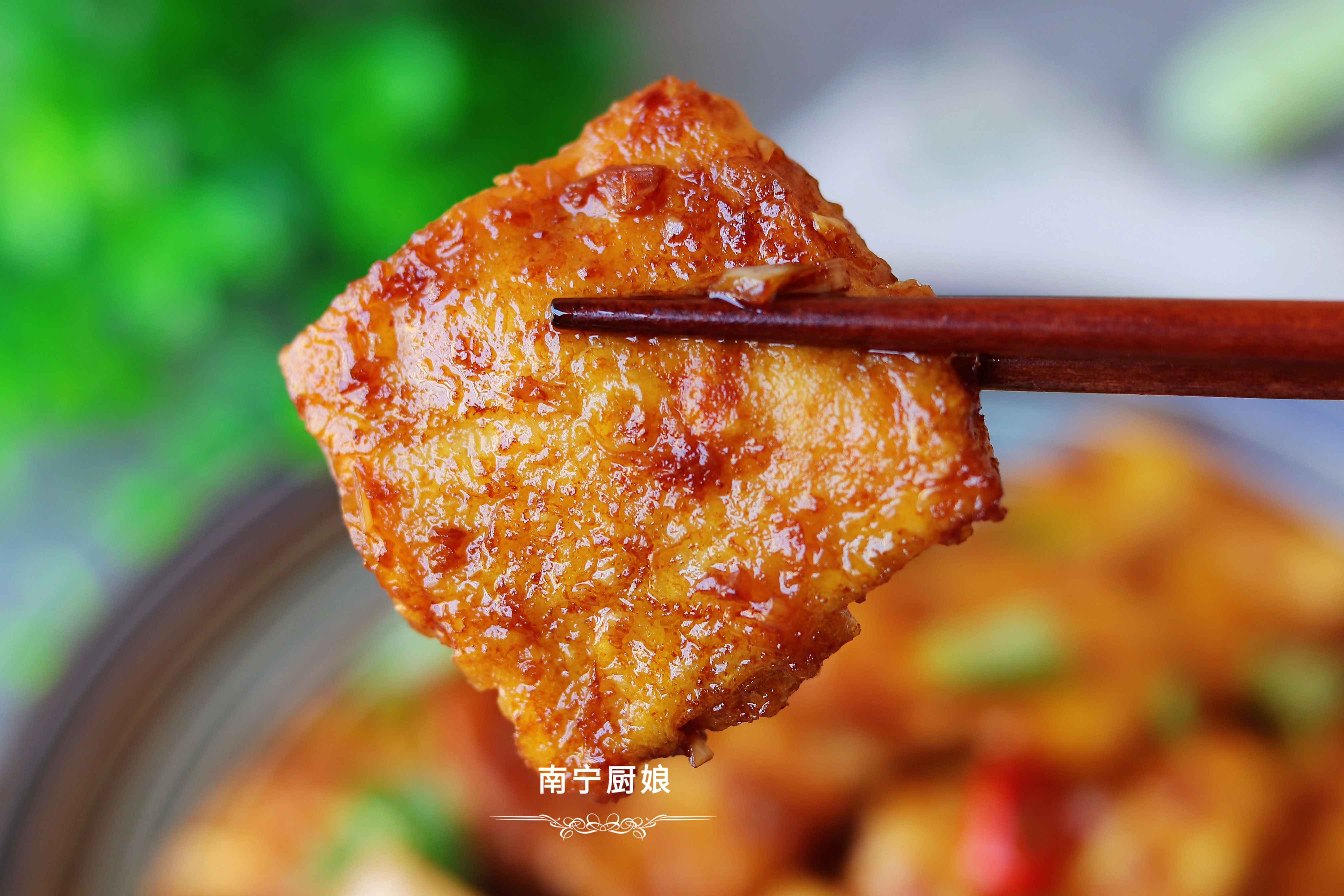 椒盐煎豆腐豆腐外酥里嫩怎么做,豆腐的做法简单又好吃煎豆腐