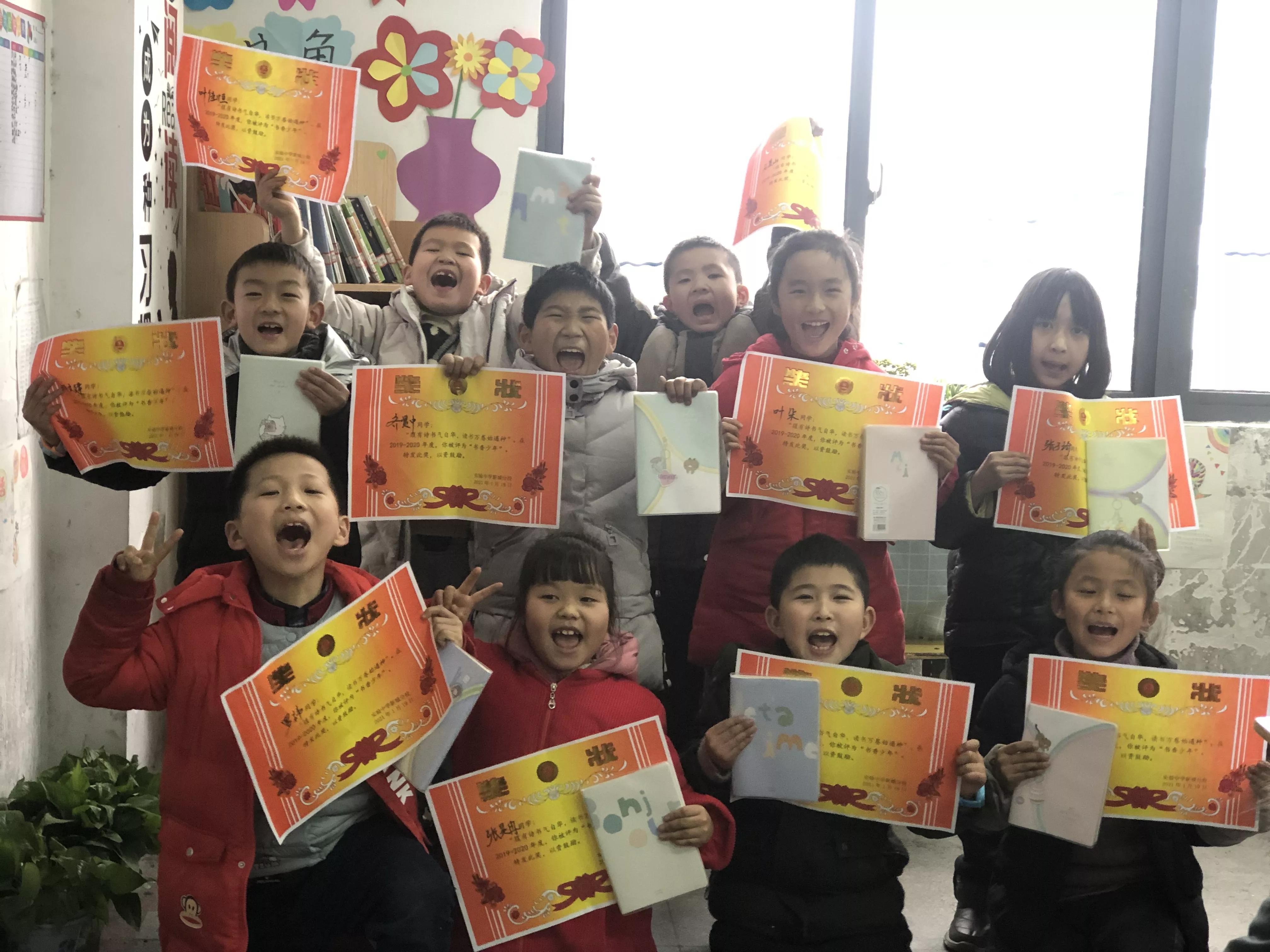 播下一颗种子收获一份快乐,播下一粒成长的种子