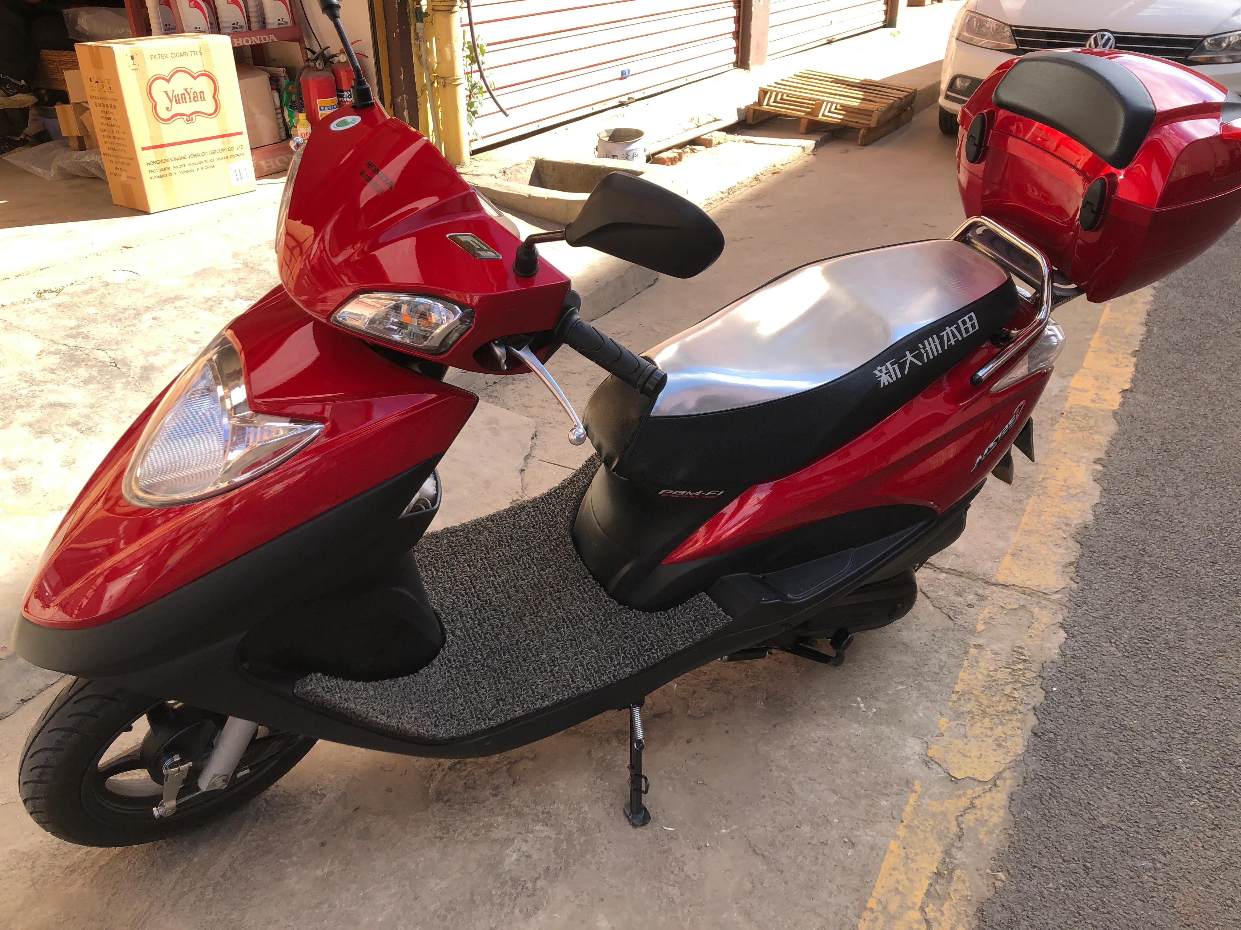 本田ns125d踏板多少公里换机油,新大洲本田ns125d多少钱落地合适