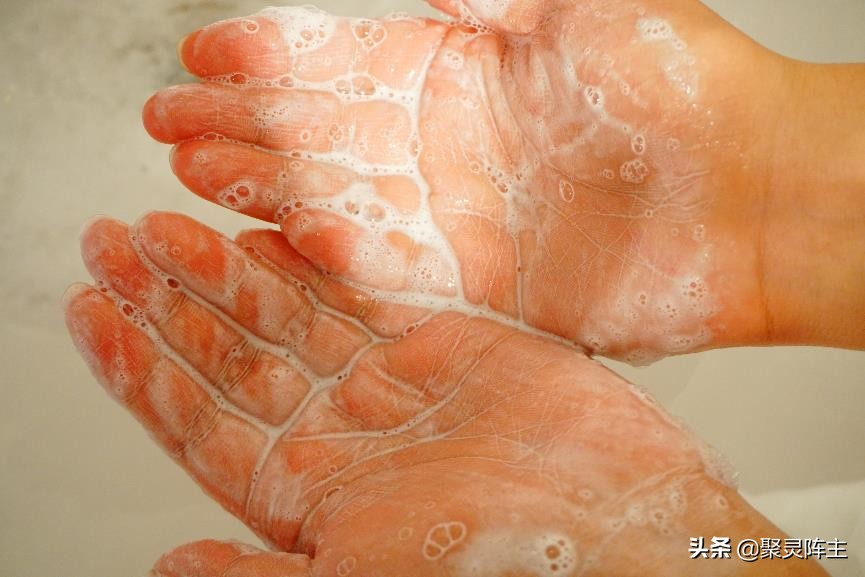 洗发水推荐控油蓬松去头皮屑男生,男士洗发水排行榜第一名去屑止痒