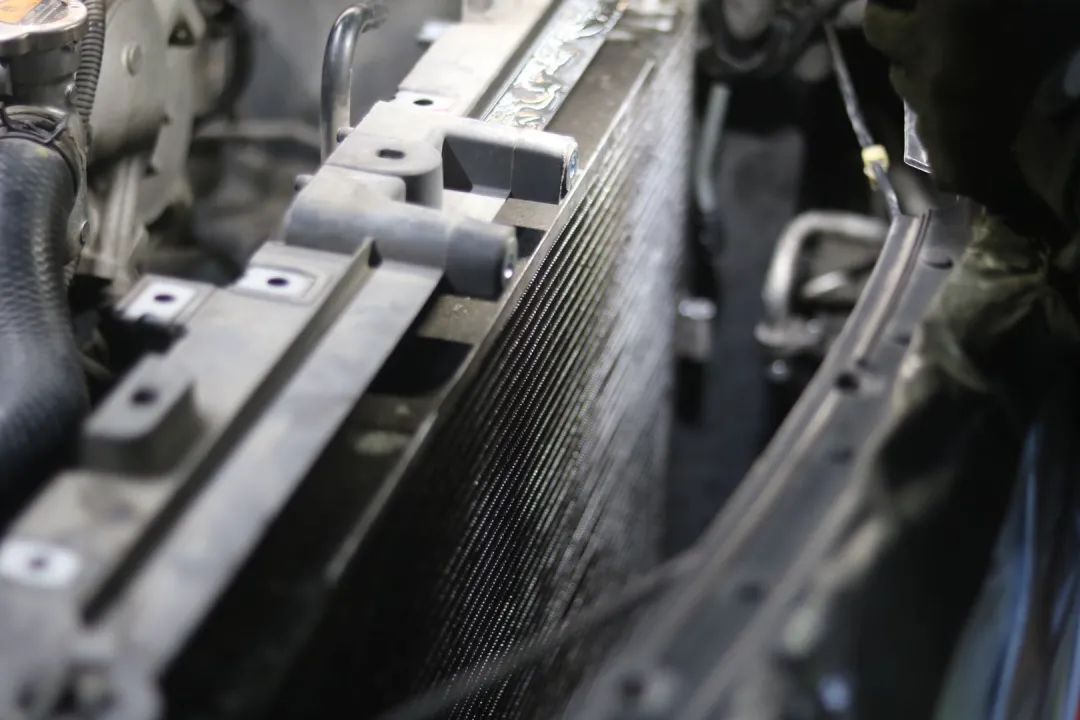 英菲尼迪g37s翻新,翻新英菲尼迪q70l