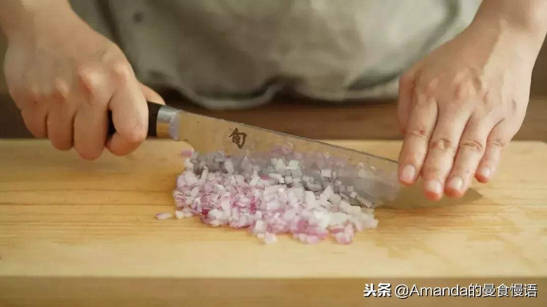 「曼达干货馆」你真的会切菜吗？赠你一本实用刀工秘籍（上篇）
