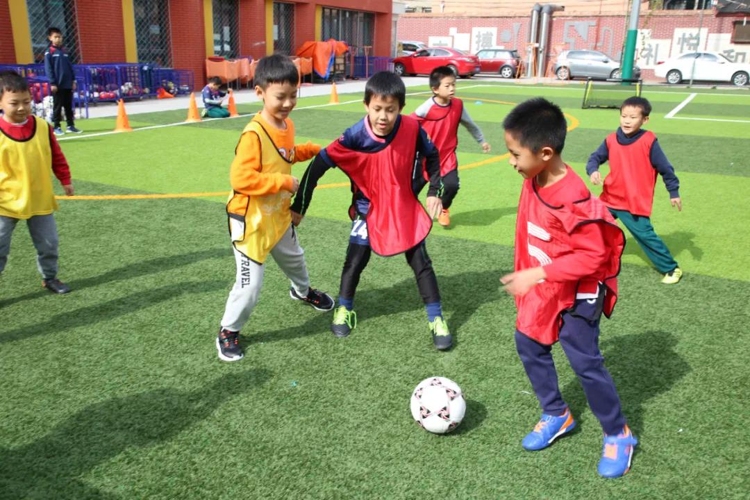 东城区社区杯八人制足球赛,北京市社区杯足球赛落幕