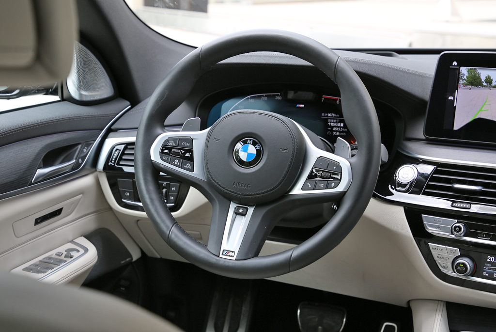 他强任他强清风拂山岗动图,2021款宝马6系gt深度测评