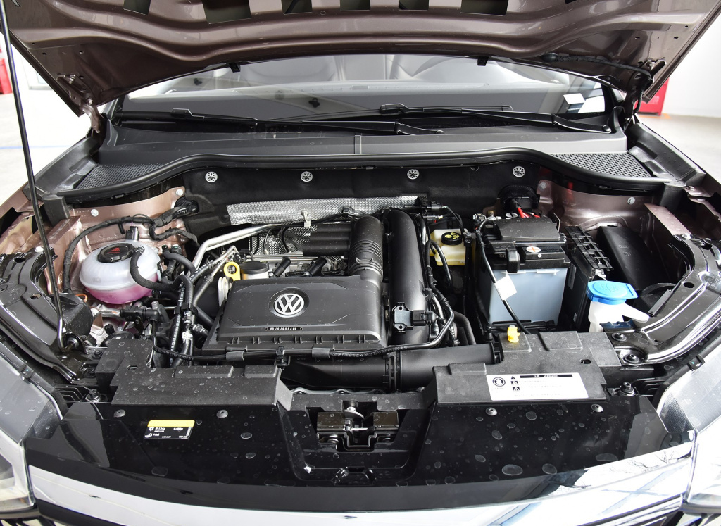 一个月养车成本1500的车有哪些,一个月用车成本3000正常吗