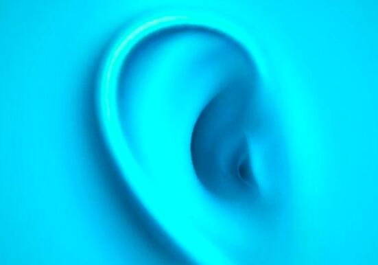 耳朵分泌物过多怎么办,耳朵分泌物湿的怎么治疗