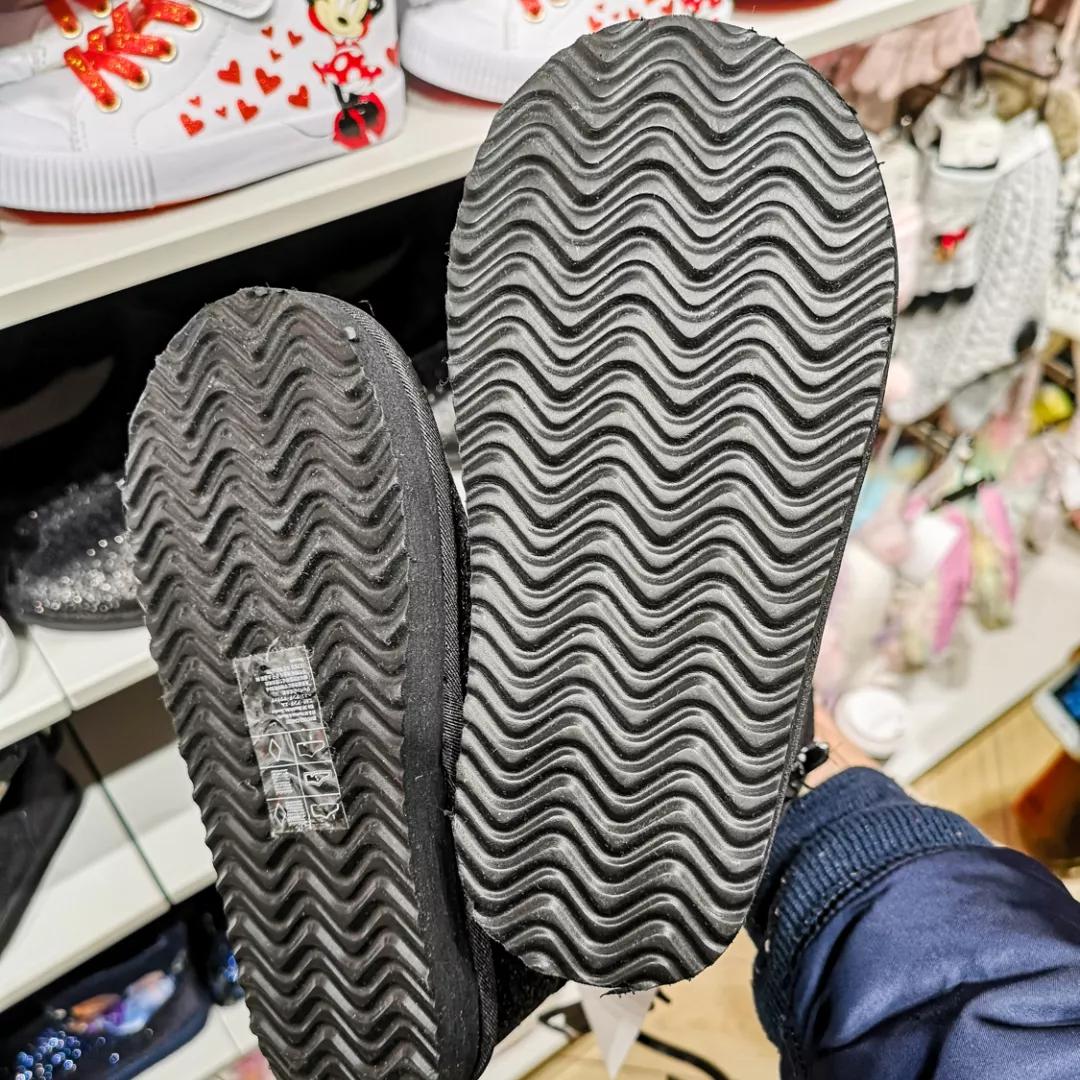 3-6岁儿童滑雪入门教程,儿童滑雪小白必备攻略收藏起来吧