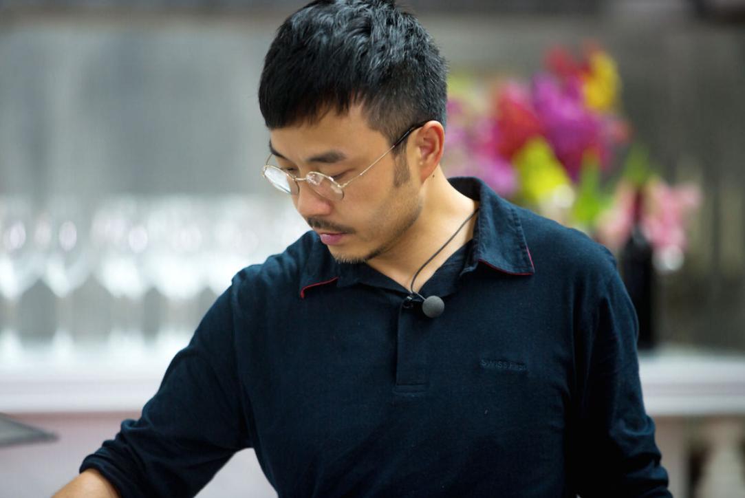 汪涵从中专逆袭湖南卫视主持人,从湖南一哥到跌落神坛