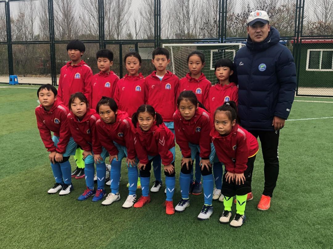 u10足球冠军,大连u14女足比赛