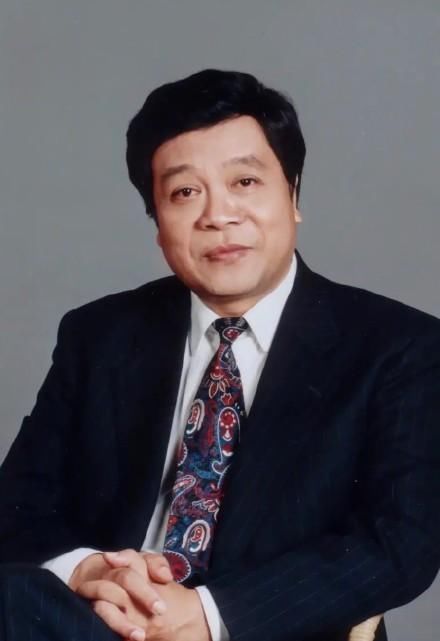 赵忠祥告别倪萍,赵忠祥告别仪式白岩松