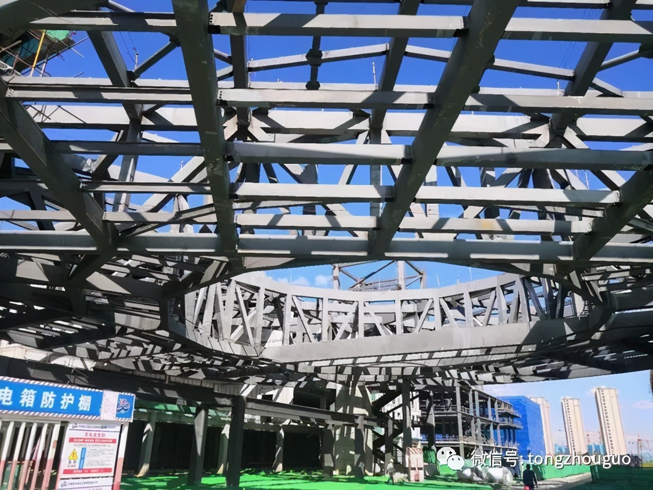 点赞通州新名校！外形像鸟巢、2条地铁、游泳池，从小学到高中