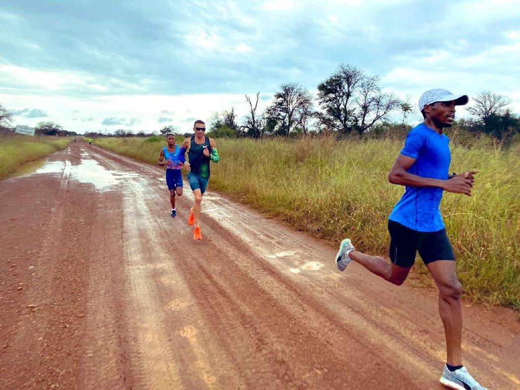 掌握这4个呼吸方法跑步更轻松,掌握这5个训练技巧帮你越练越大