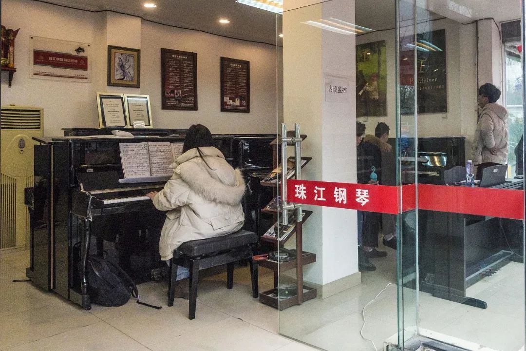 你在琴行花的每一笔钱，都可能在给黑心老板交智商税