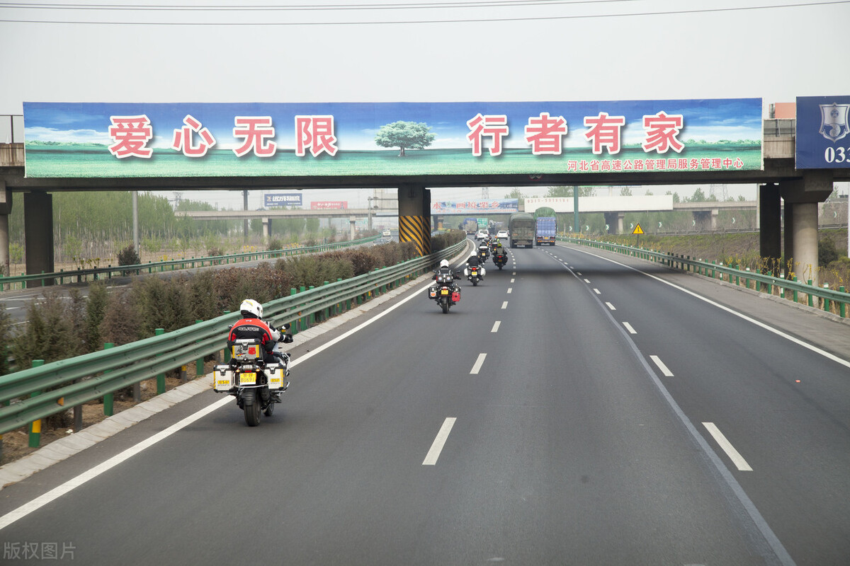 千里马摩托车,一台摩托车价值100多万