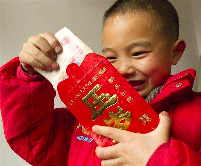 如果家长要强行没收压岁钱犯法吗,孩子过年的压岁钱父母应该拿走吗