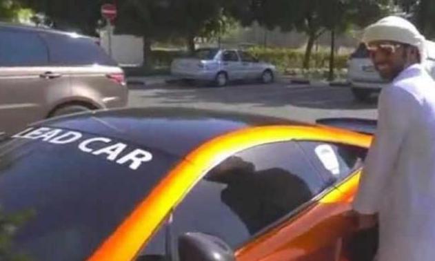 迪拜王子买了一辆超级跑车,迪拜王子开迈凯伦车