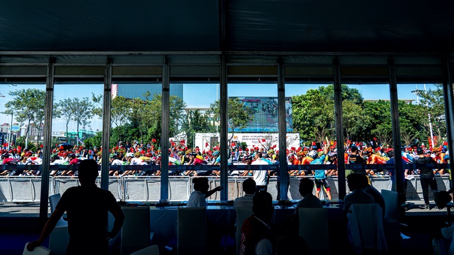 环广西各赛段冲刺,环广西巡回赛回放